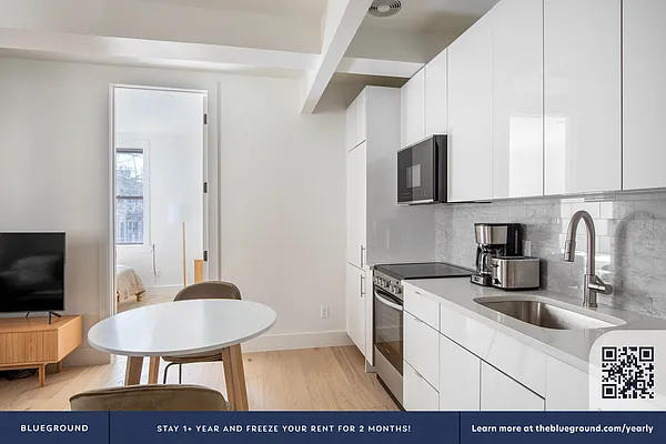 Rented by The Blueground | media 16