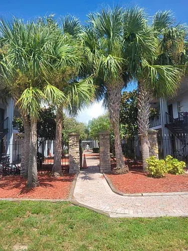Keystone Courtyards Photo 1 Keystone Courtyards Photo 1