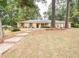 132 Oakhill Pl, Brandon, MS 39042