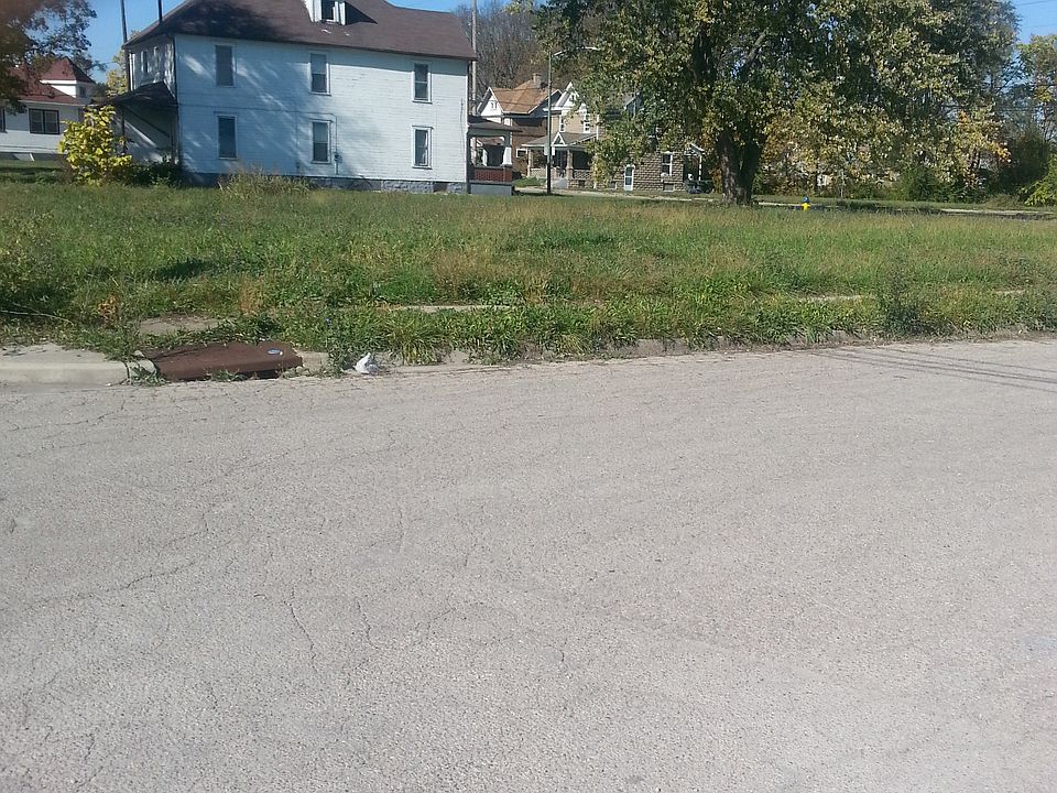 1st image of 2434 W 3rd St