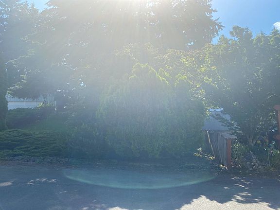 2nd image of 12706 126th Avenue Ct E