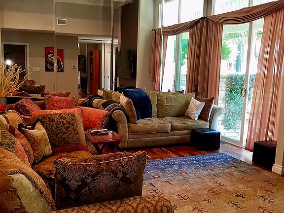3rd image of 4731 S La Villa Marina #D