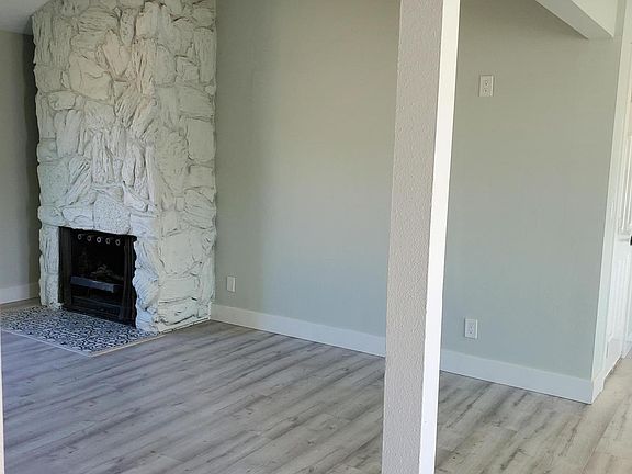 5th image of 5650 W Cinnabar Ave