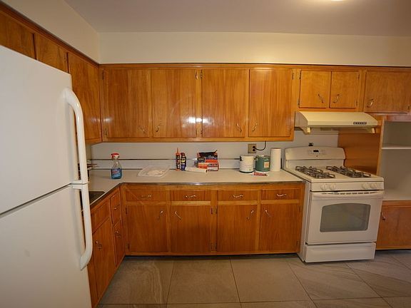 2nd image of 30-75 38th St #3T