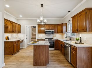 609 Mason Ln, Goodlettsville, TN 37072