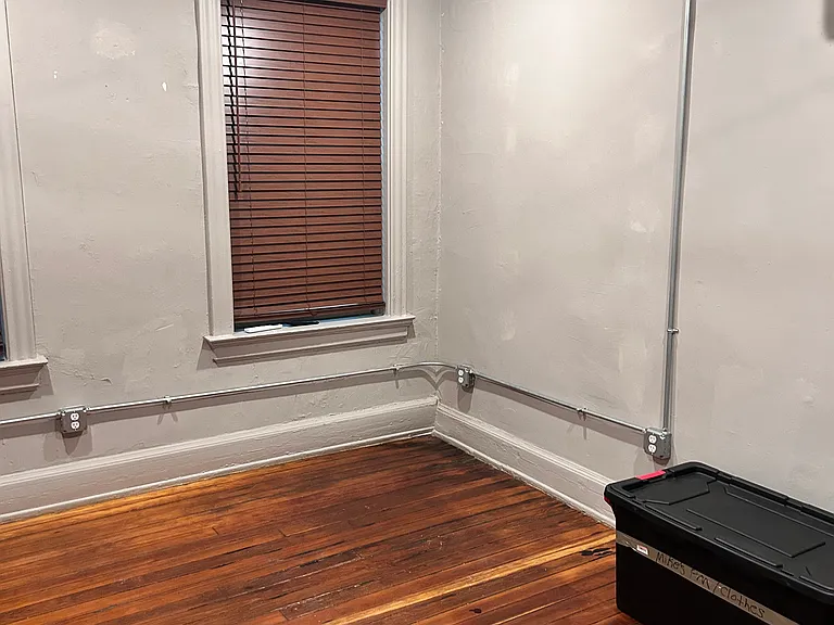 12 W Court St #7 — Photo 29