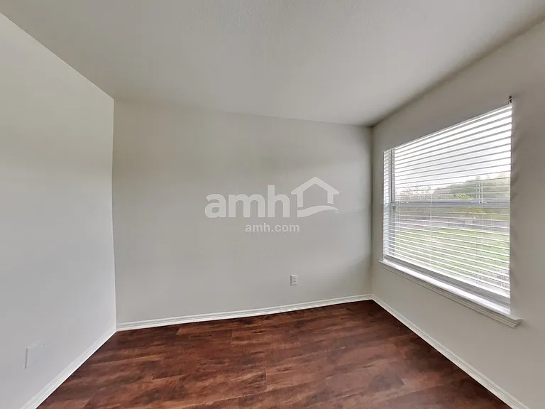 2013 Briar Grove Dr — Photo 13