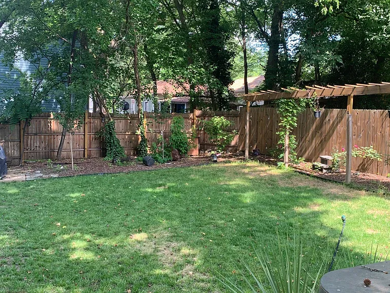 1101 Gearwood Ave — Photo 2