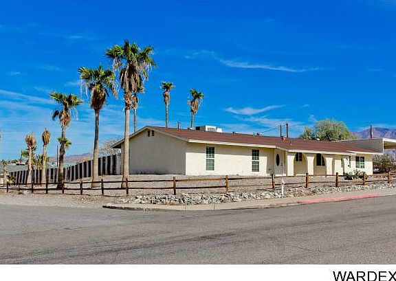 3rd image of 2145 Palo Verde Blvd N