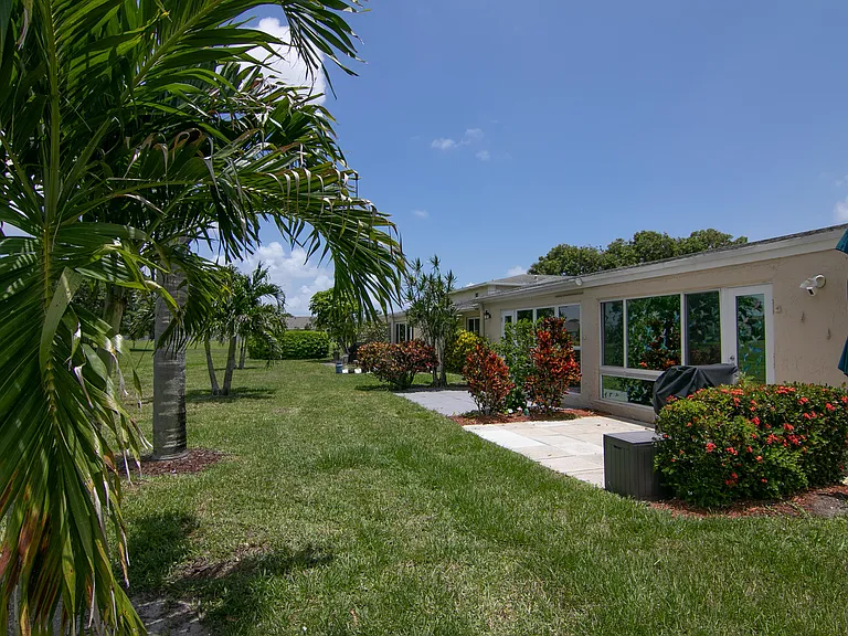 13741 Flora Pl #B — Photo 34