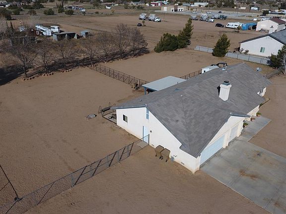 2nd image of 8390 Cottonwood Ave