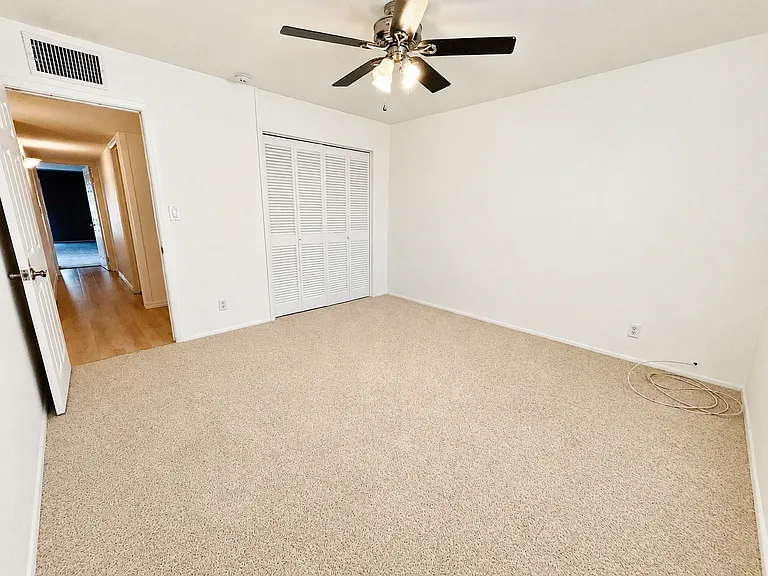2113 N 68th Pl — Photo 10