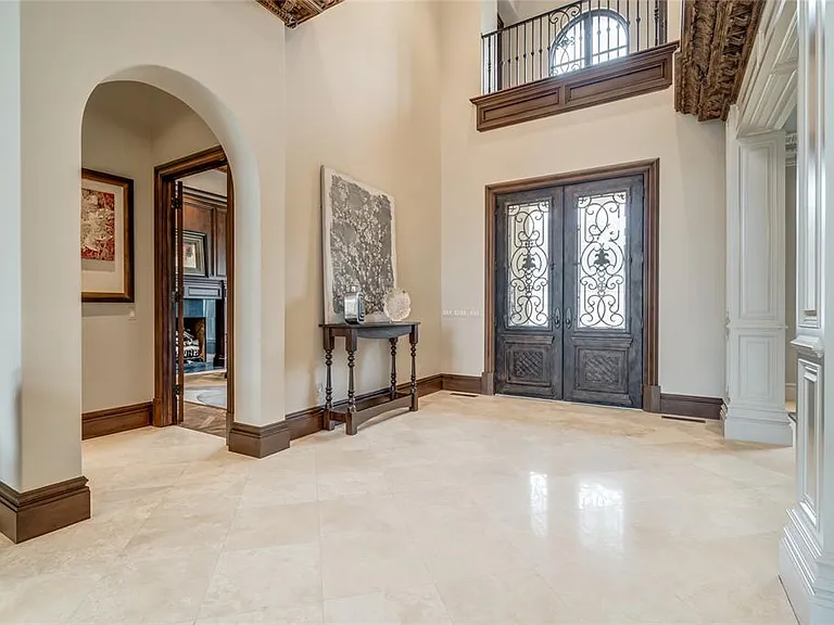 5701 Mistletoe Ct — Photo 6