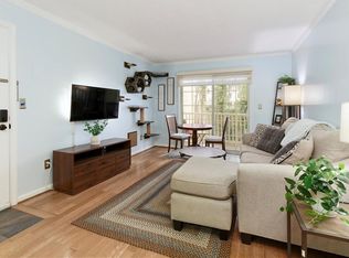 3140 Seven Pines Ct UNIT 202, Atlanta, GA 30339