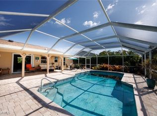 422 SW 44th Ter, Cape Coral, FL 33914