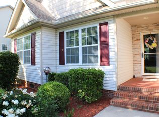 500 Summitbluff Dr, Greenville, SC 29617