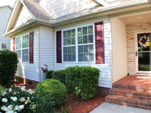 500 Summitbluff Dr, Greenville, SC 29617