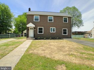 426 Burnley Ln, Drexel Hill, PA 19026