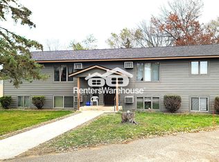 708 8th St N Unit 2, Hudson, WI 54016