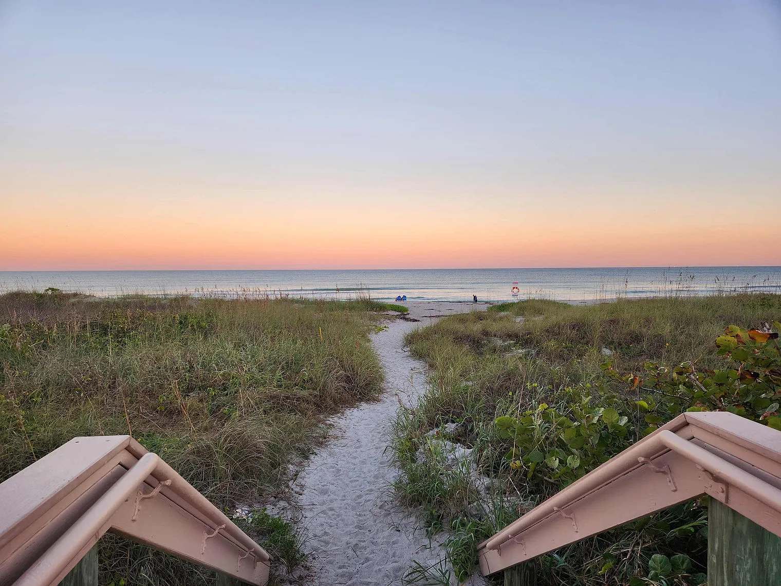 2 bed, 1.0 bath, $2,350 — Photo 4