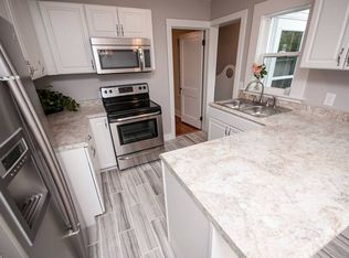 2306 Jefferson Ave, Midland, MI 48640