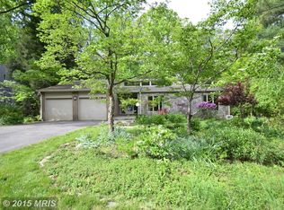 10610 Crossing Creek Rd, Potomac, MD 20854