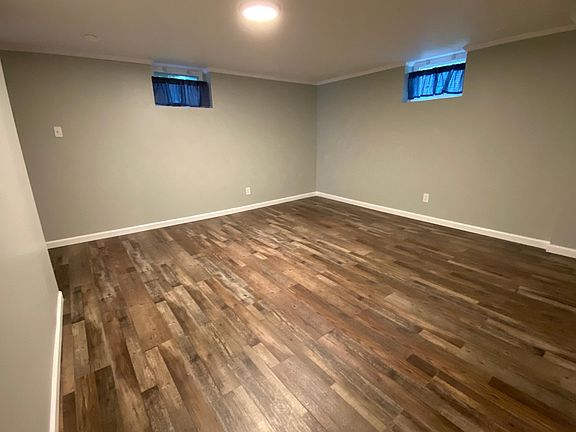 2nd image of 5201 Highview Dr #1