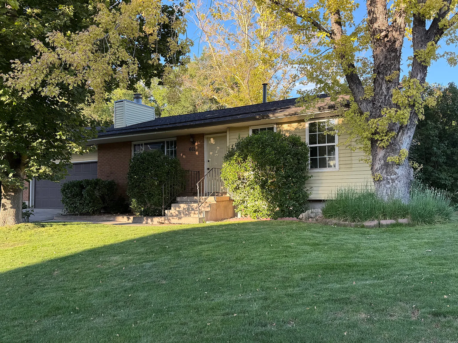4 bed, 1828 sqft, $3,000 — Photo 1
