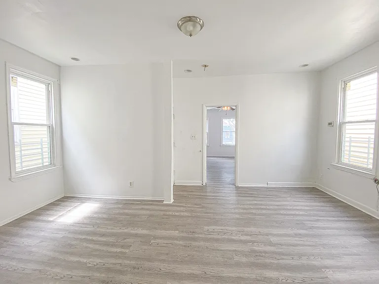252 Clinton Ave #2 — Photo 1