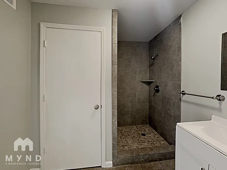 108 Rose Dr — Photo 12