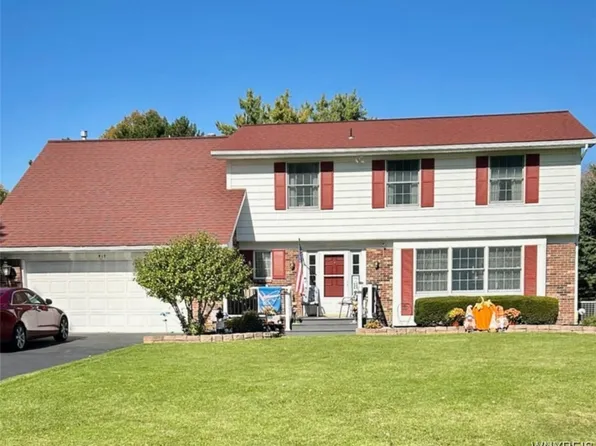419 Dansworth Rd, Youngstown, NY 14174