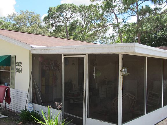 5th image of 902 Lake Palms Dr #904