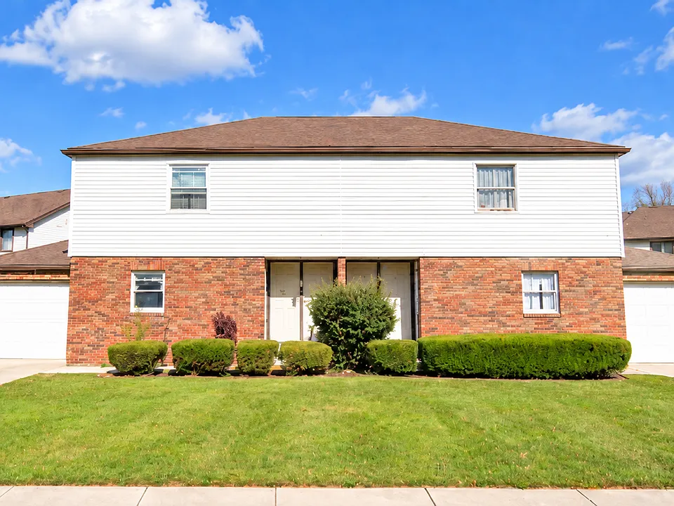 1562 Edgewood Dr