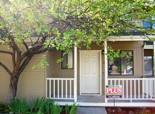 2055 NE York Cir APT 3, Bend, OR 97701