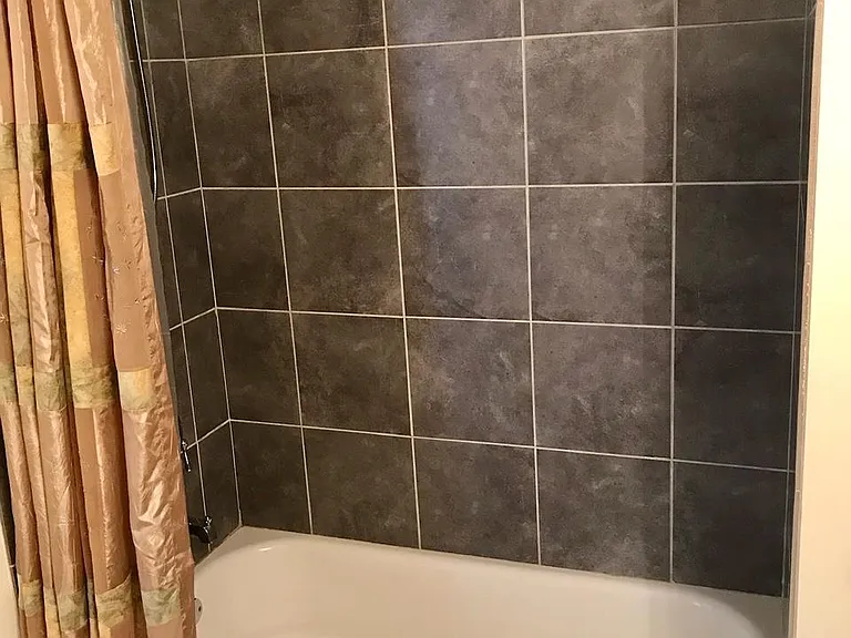 2nd floor bathroom