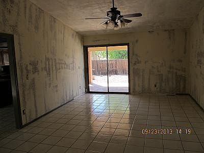 4th image of 10846 N 39th Ave