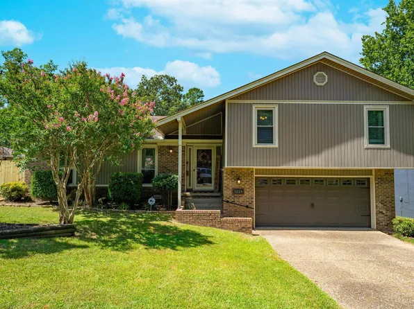 3224 Echo Valley Dr, Little Rock, AR 72227
