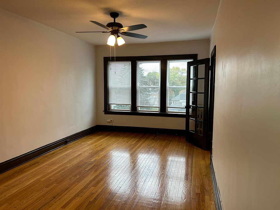 Main room/living room