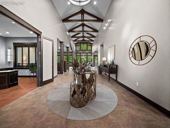 4th image of 4300 Timber Ridge Dr