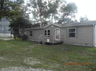 301 Railroad Ave, Indianola, IL 61850