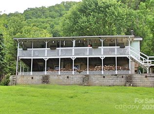 75 Unity Dr, Waynesville, NC 28786