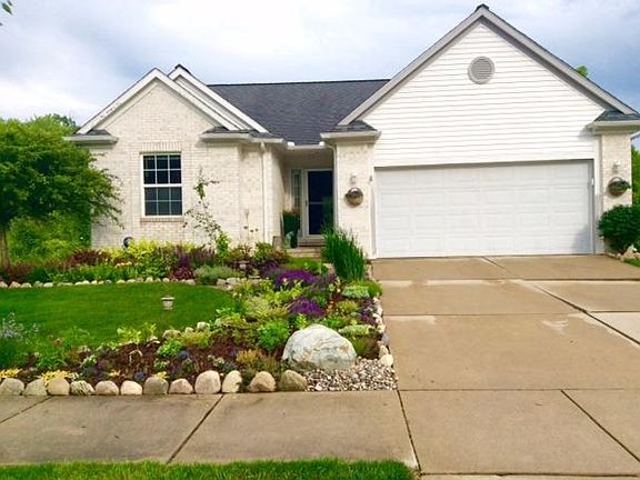 2nd image of 8208 Thornhill Dr