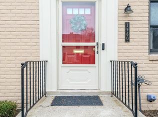 1960 Graefield Rd, Birmingham, MI 48009