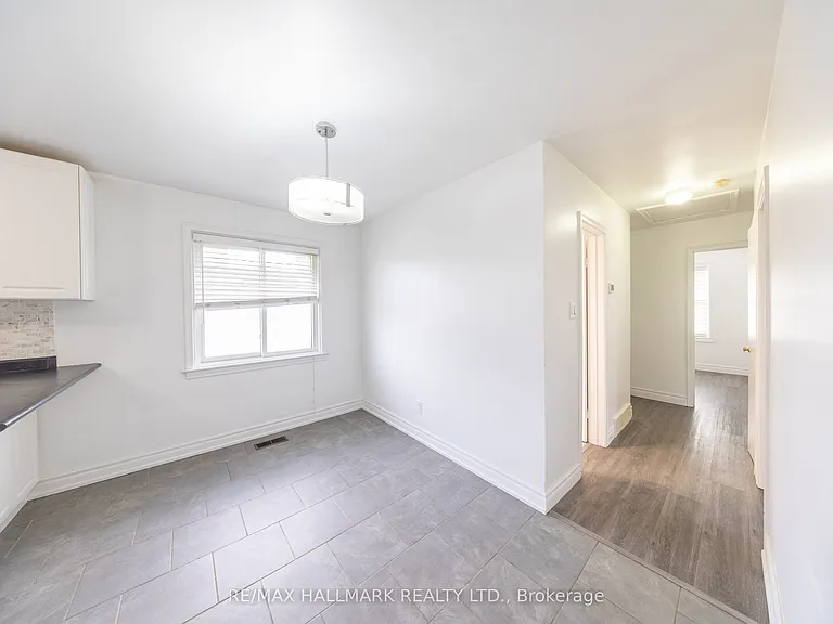 1118 Athol St #MAIN — Photo 8