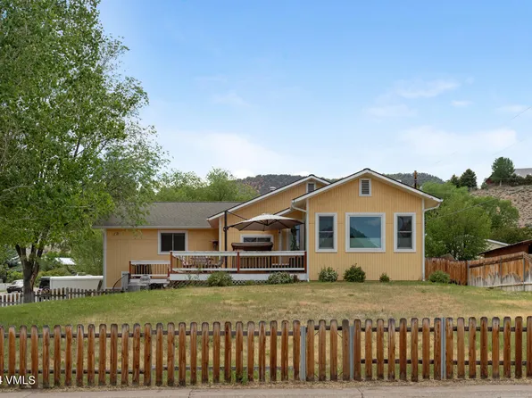 751 Rangeview Dr, Gypsum, CO 81637