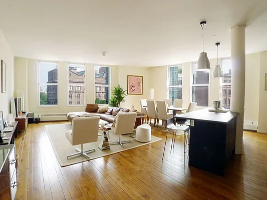 Rented by Sotheby's International Realty | media 7