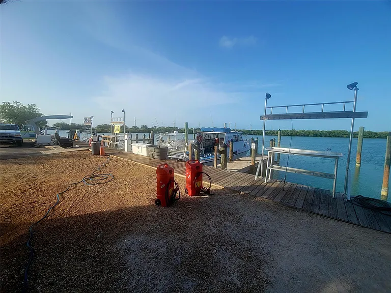 300 Duck Key Dr #6 — Photo 21