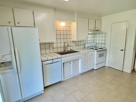 5th image of 2327 Brunton Way