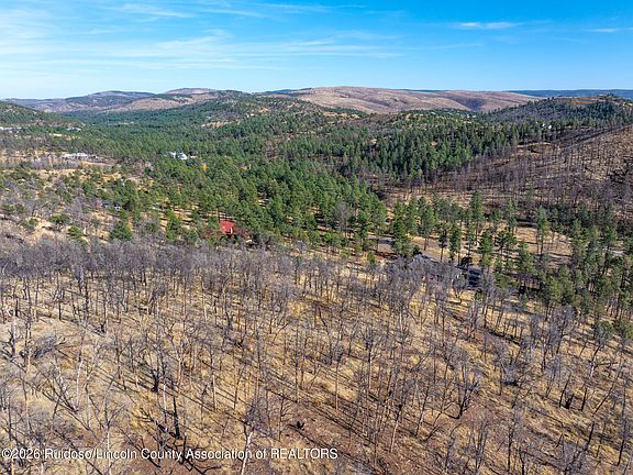 5th image of 210 Deer Creek Rd