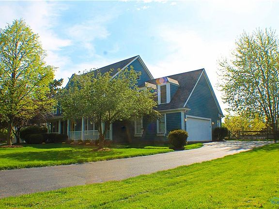 2nd image of 354 Valley Ln